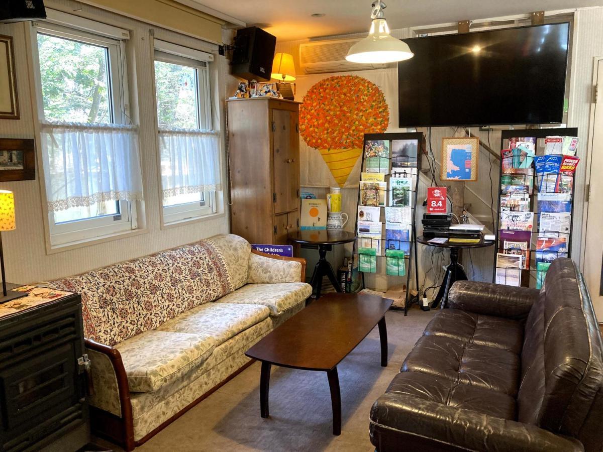 Bellscabin Guesthouse Karuizava Kültér fotó