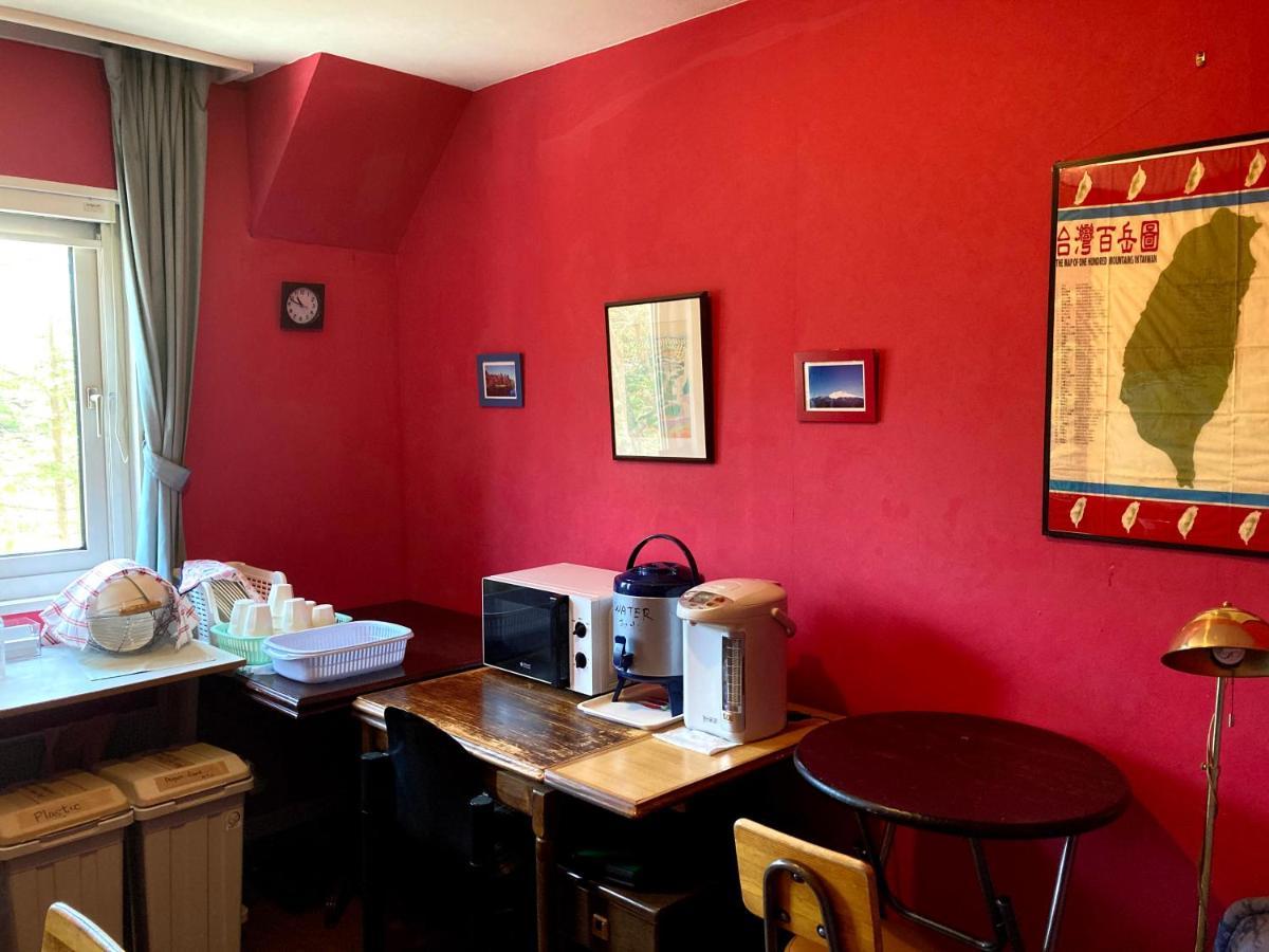 Bellscabin Guesthouse Karuizava Kültér fotó