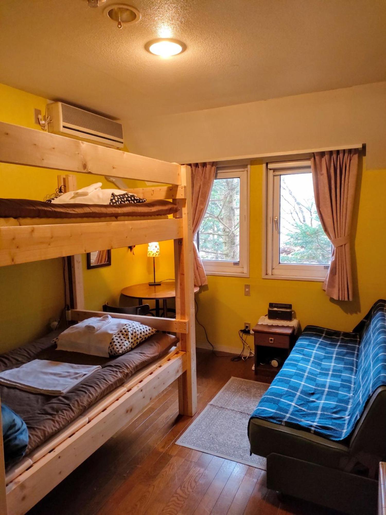 Bellscabin Guesthouse Karuizava Kültér fotó